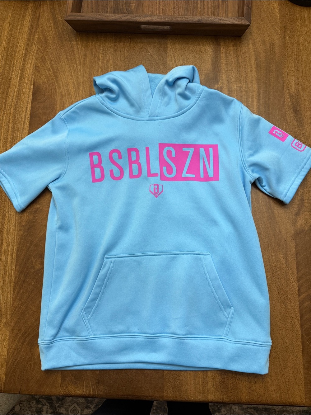 Kids Short-Sleeve Hooded Pullover with Pink Logo - Light Blue